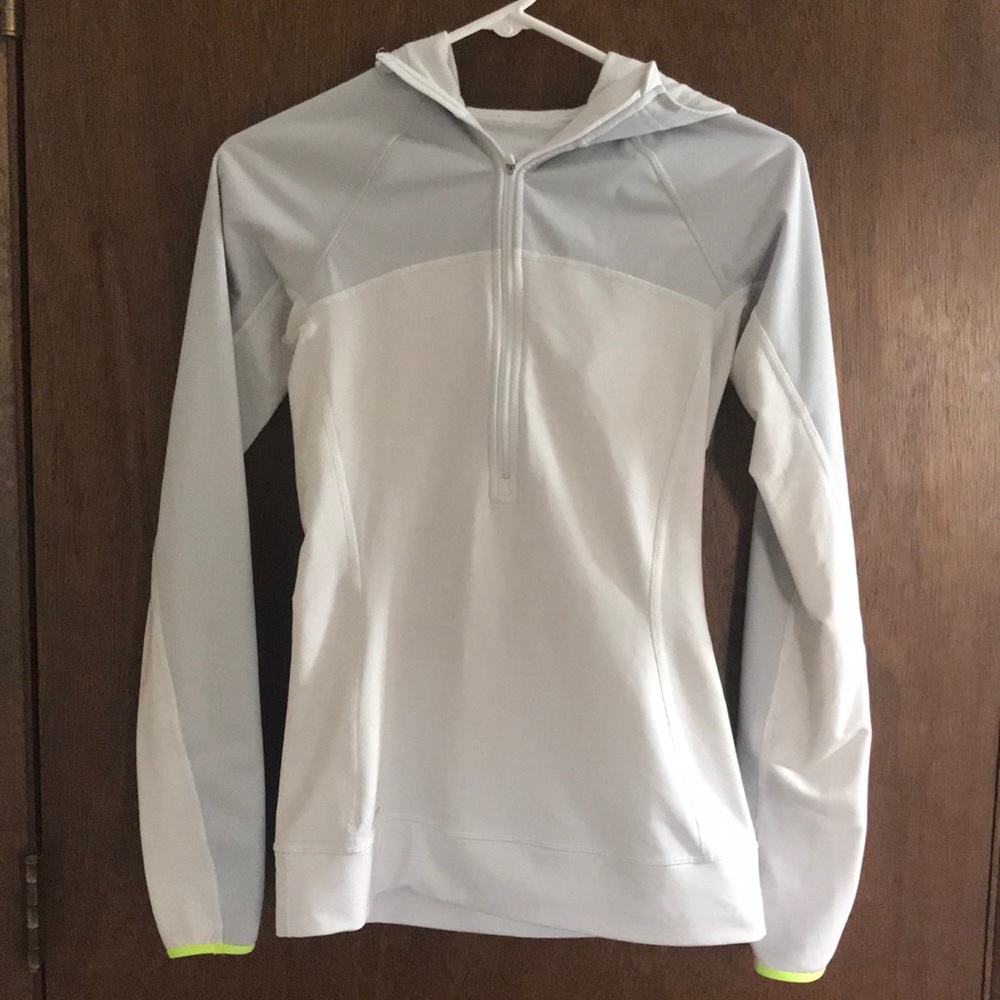 Nike Dri-fit pullover